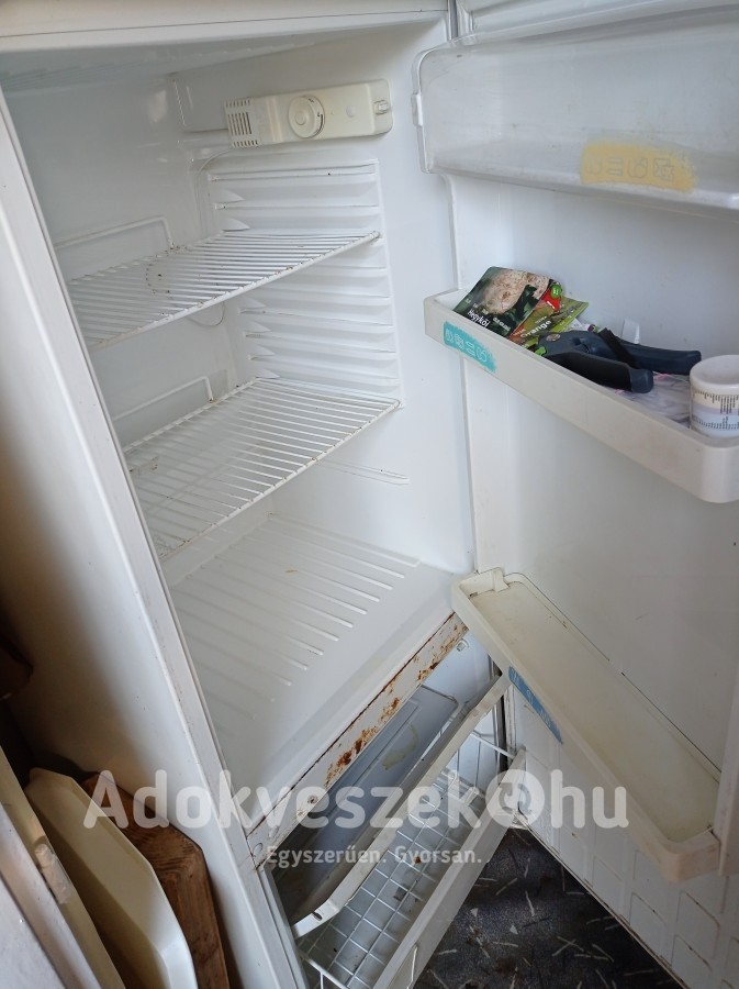 Kombinált hűtőszekrény