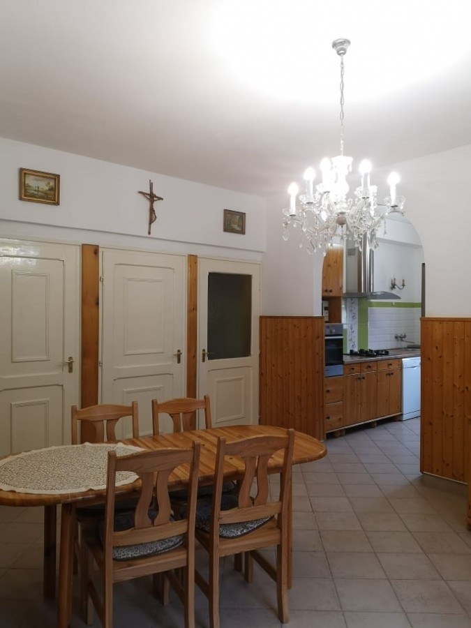 Pécs, Magyarürögben 166 m2-es családi ház eladó