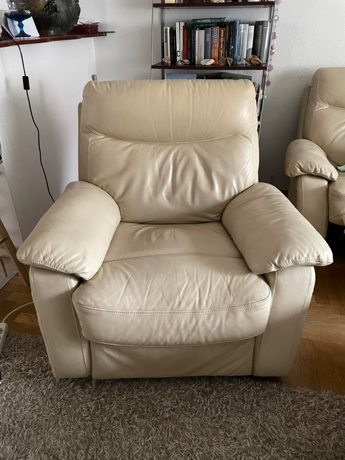 bőr kanapé és fotel