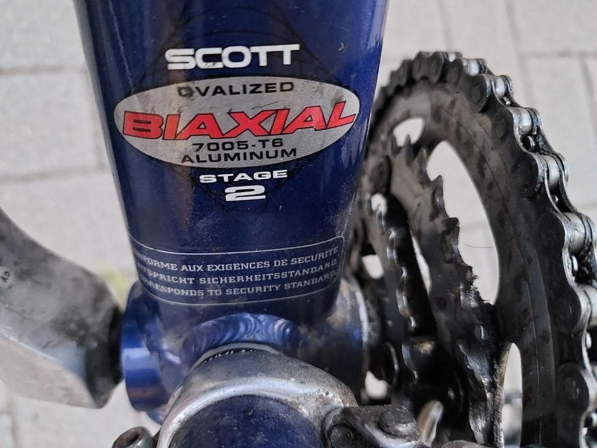 Scott Yecora Biaxial Stage 2 kerékpár