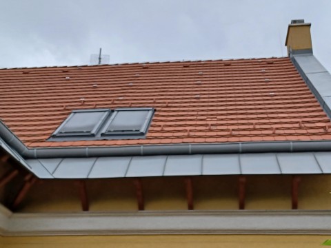 Használt tetőcserép (hódfarkú, szegmensvágású, Tondach, 40x19)