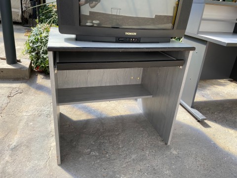 Számítógép asztal