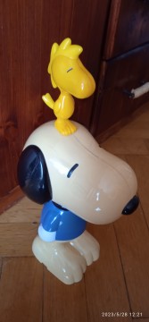 Snoopy retro játék figura
