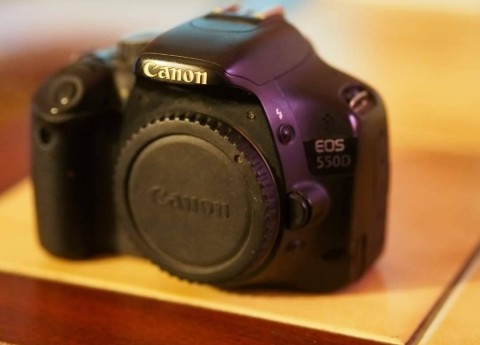Canon EOS 550D fenyképezőgép