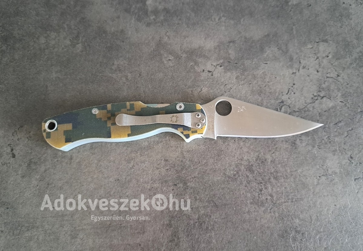 Terepszínű Spyderco Paramilitary 2 terepszínű bicska, kés, zsebkés