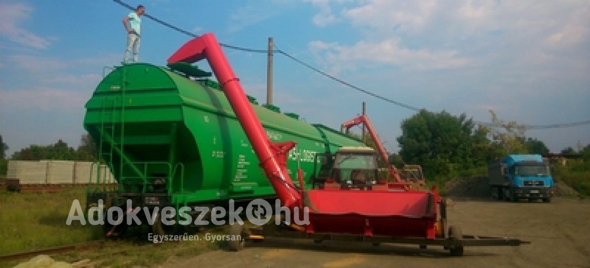 KOBZARENKO BNP-3 vagonrakó - traktor üzemeltetésű