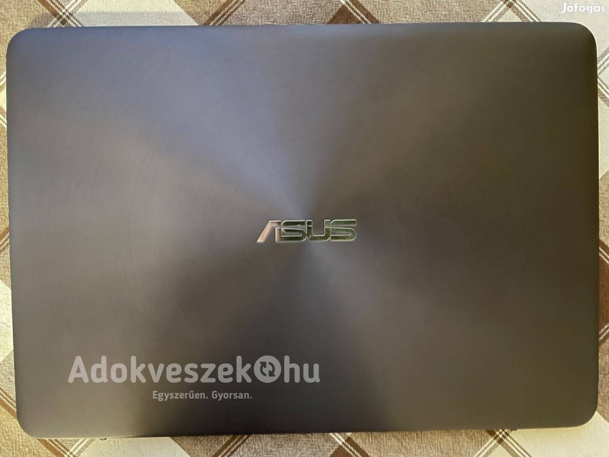 Asus UX305CA-FC141T fekete notebook