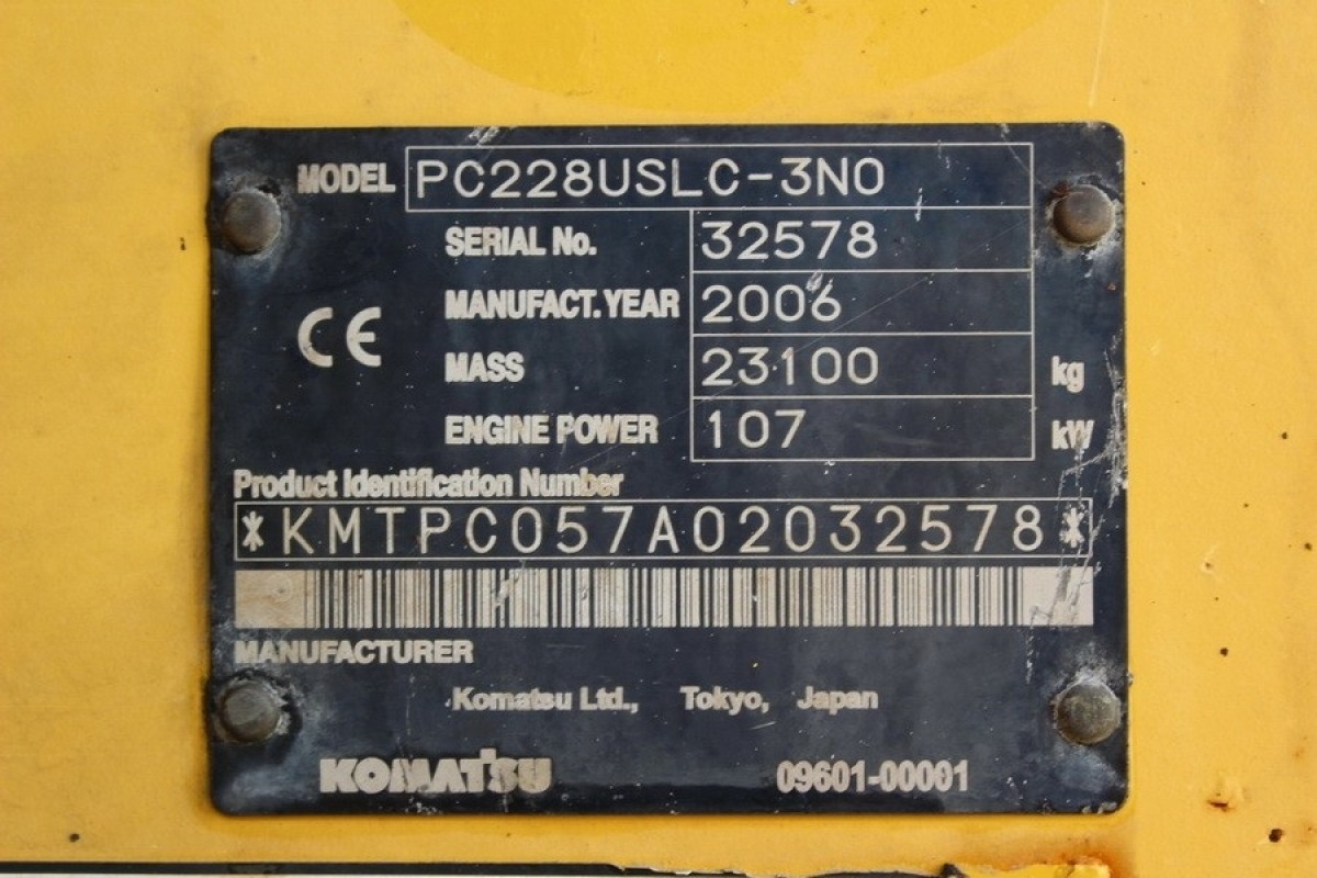 Komatsu PC228US LC / 2006 / 9000üó / Klíma / Gyorscsatlakozó