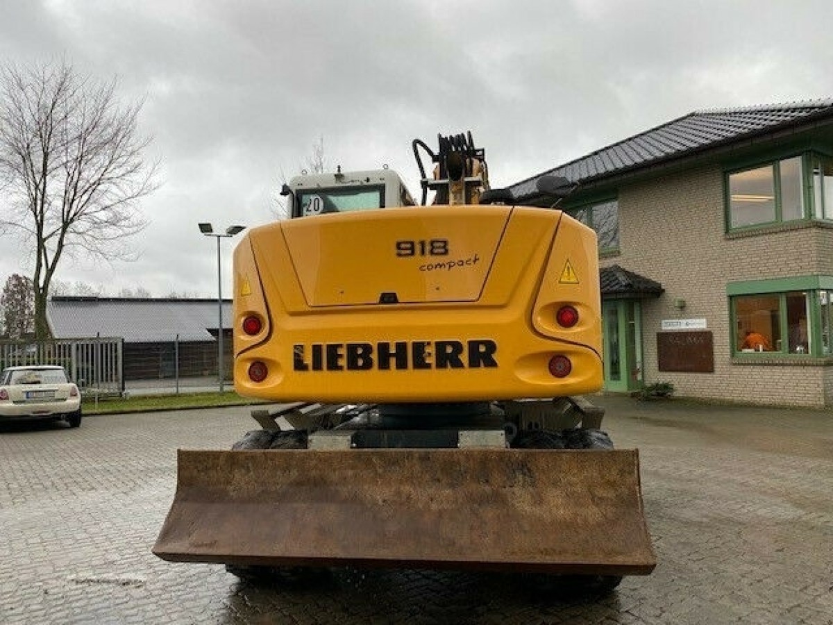 Liebherr A918 Compact / 2016 / 6700üó / Gyorscsatlakozó / Lízing 20%-tól 