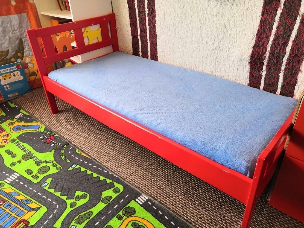 Használt gyerek ágy eladő, 160 cm gyerekágy