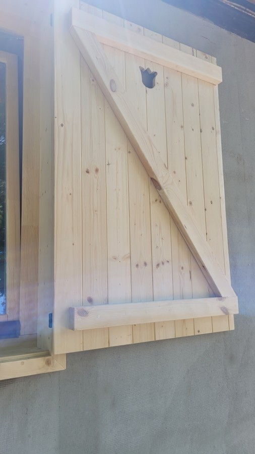 Egyedi fa ablakok ajtók gyártása