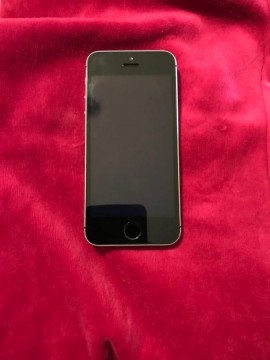  iPhone SE  2016  