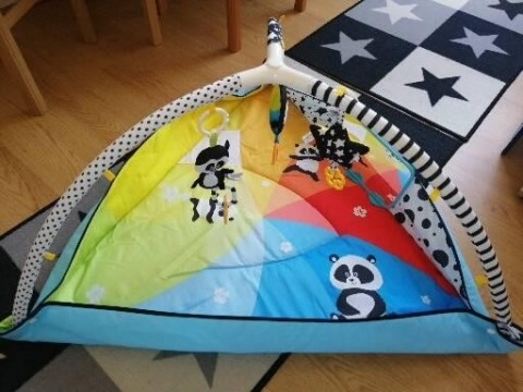 Újszerű Sunbaby peremes játszószőnyeg, játékhíddal 110x110