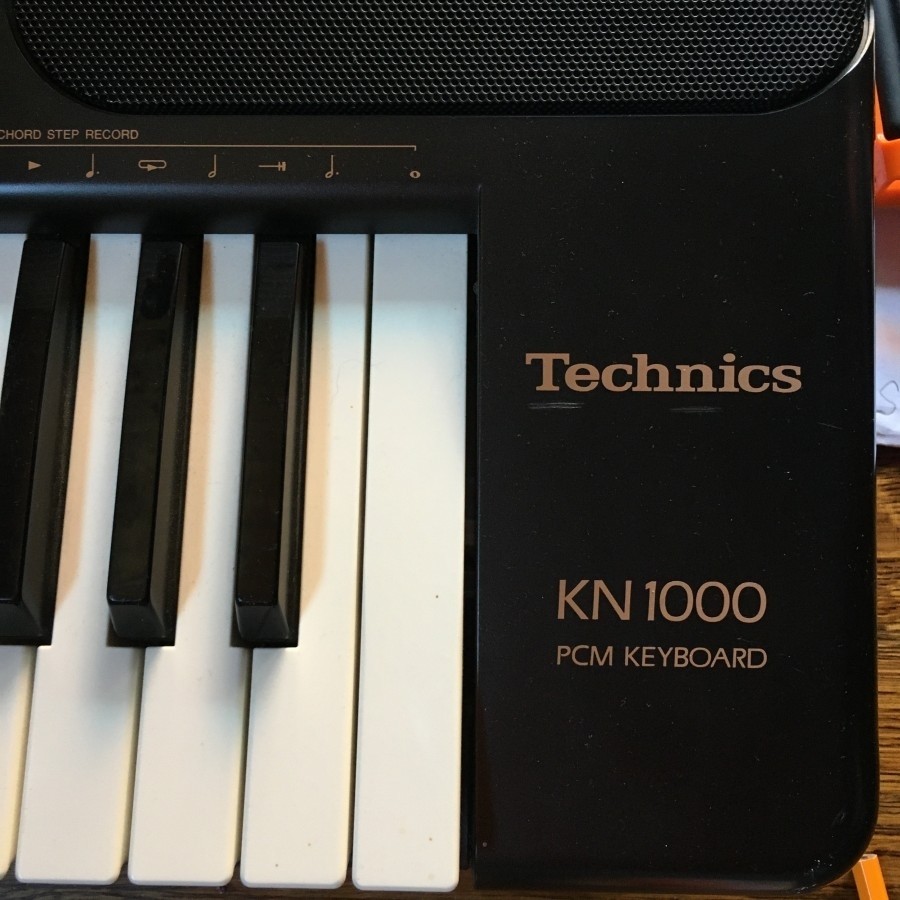 Eladó egy Technics KN1000 szintetizátor