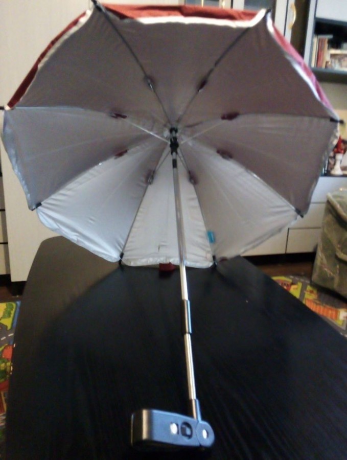 babakocsira szerelhető napernyő