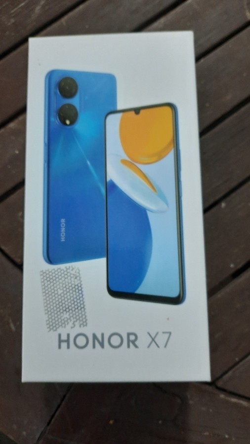 Honor x7