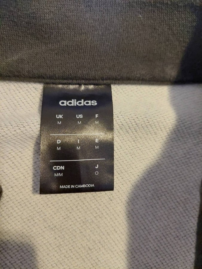 Eladó Adidas melegítő szett