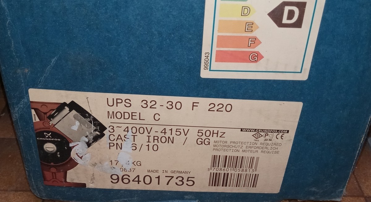 Grundfos UPS 32-30 F 220 keringető szivattyú eladó