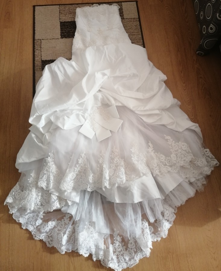 Menyasszonyi ruha, Szalagavatós ruha L-XL méret
