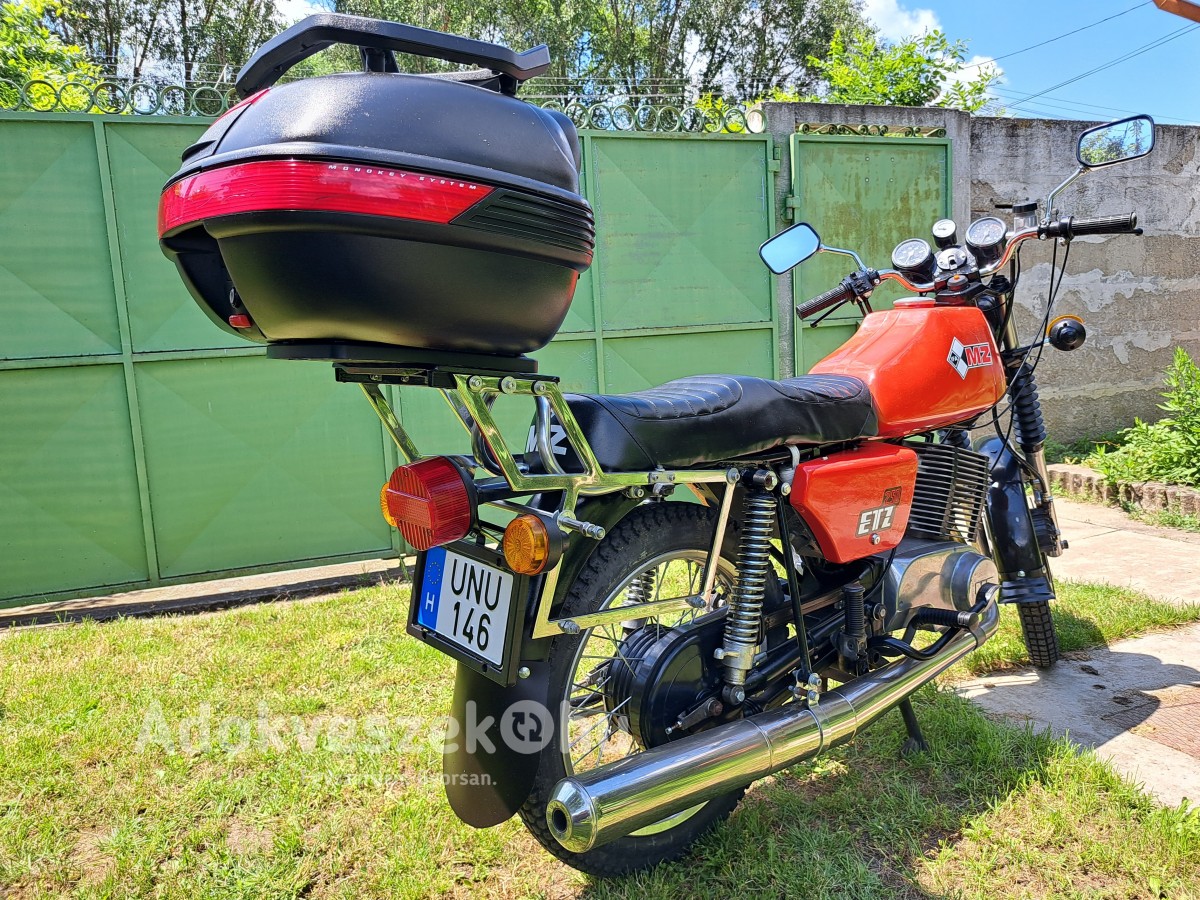 ETZ250 DE LUXE motorkerékpár