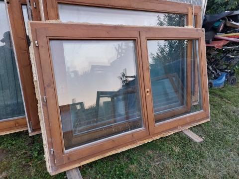 182 x 110 cm bukó-nyíló fa hőszigetelt ablak képen látható...
