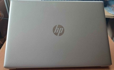 HP ProBook 450 G5 (i5 8.gen, 16GB DDR4, 256GB nvme, 1TB HDD..)