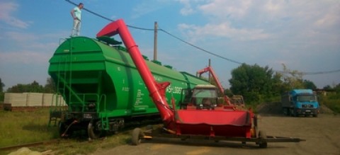 KOBZARENKO BNP-3 vagonrakó - traktor üzemeltetésű