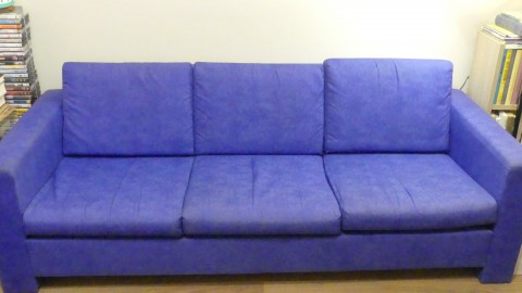 Kényelmes kanapé eladó, füstmentes lakásból