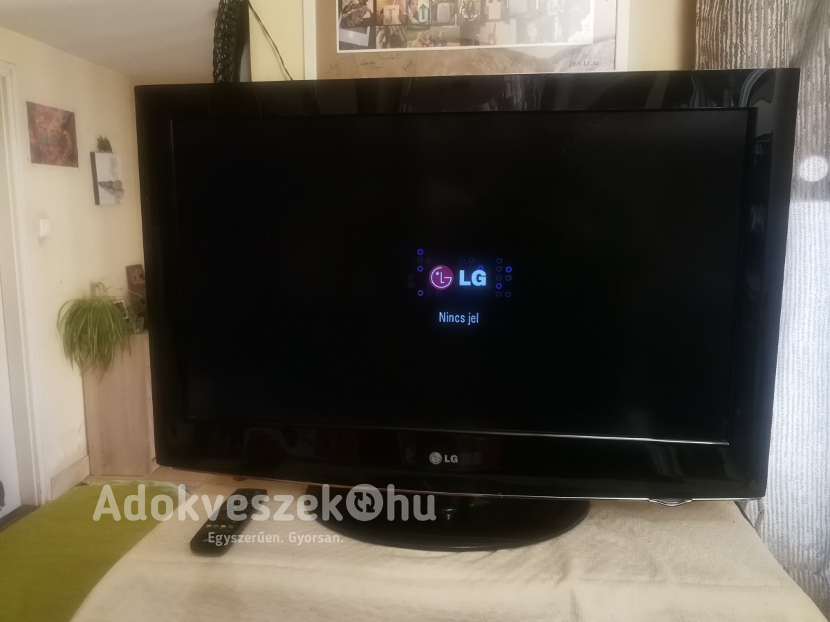 Eladó  LG Full-HD LCD TV