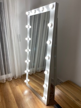 LED lámpás tükör