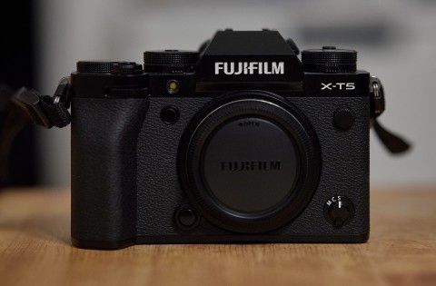 Fujifilm X-T5 gépváz+XF16-55mm F2.8 R LM WR objektív