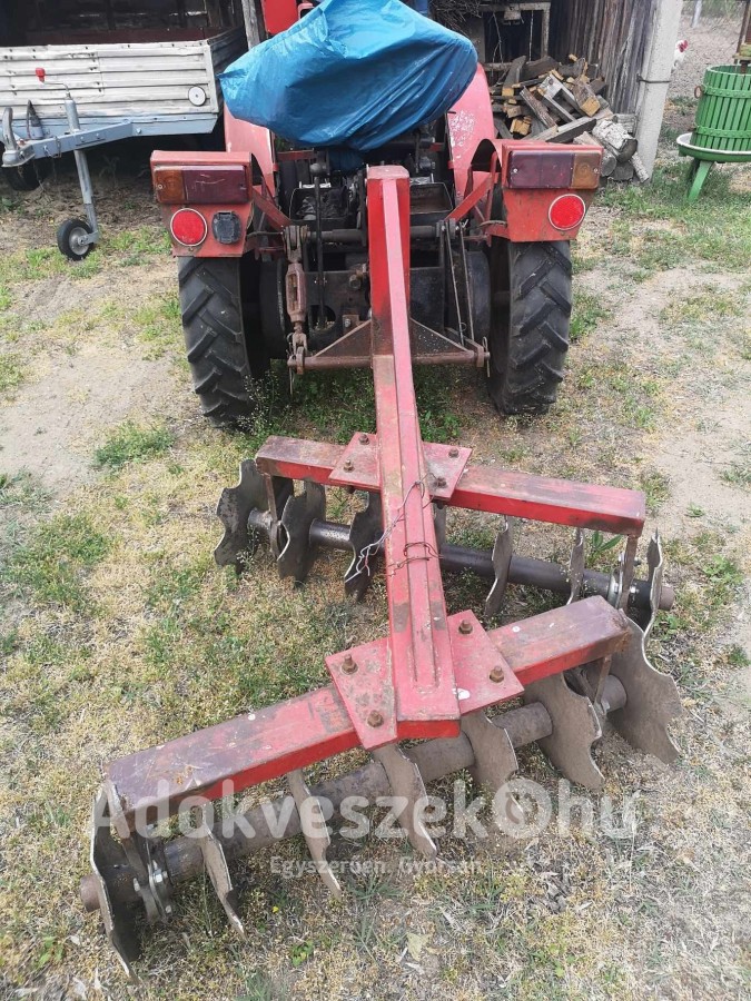 Tz4k kistraktor mezőgazdasági gép 