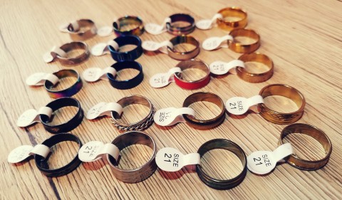 Új, 20 darab rozsdamentes-acél gyűrű (21-es méret) klassz áron