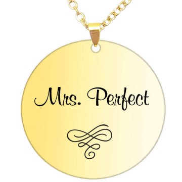 Mrs. Perfect medál lánccal, választható több formában és...