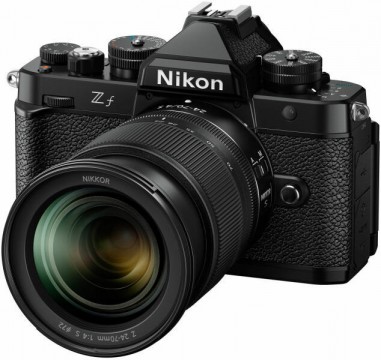 Nikon Z F + 24-70mm f/4 S (VOA120K002)
